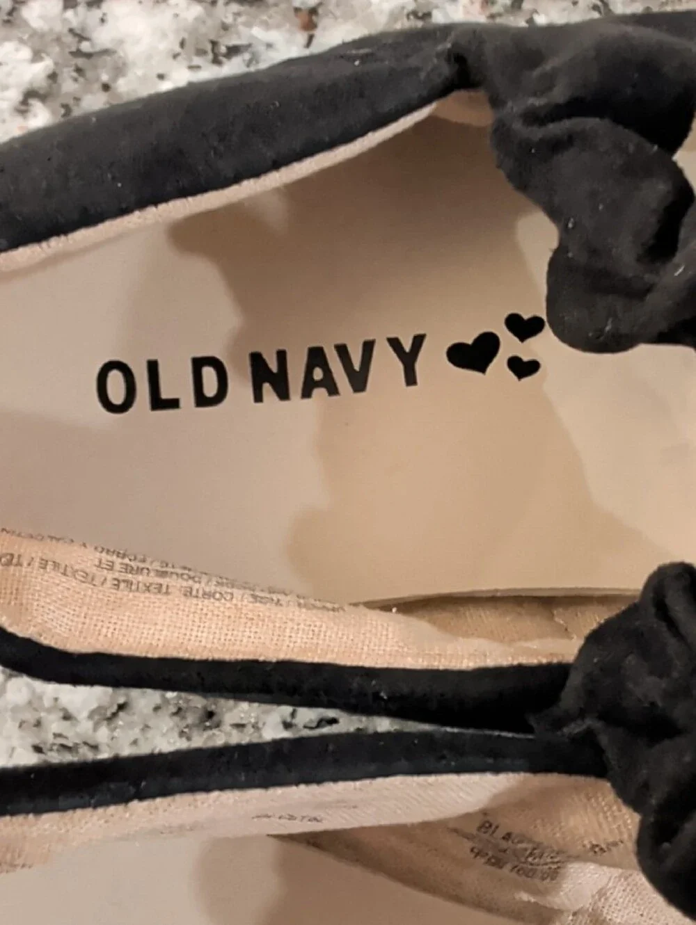 Old Navy Black Bow-Accent Mary Jane Flats